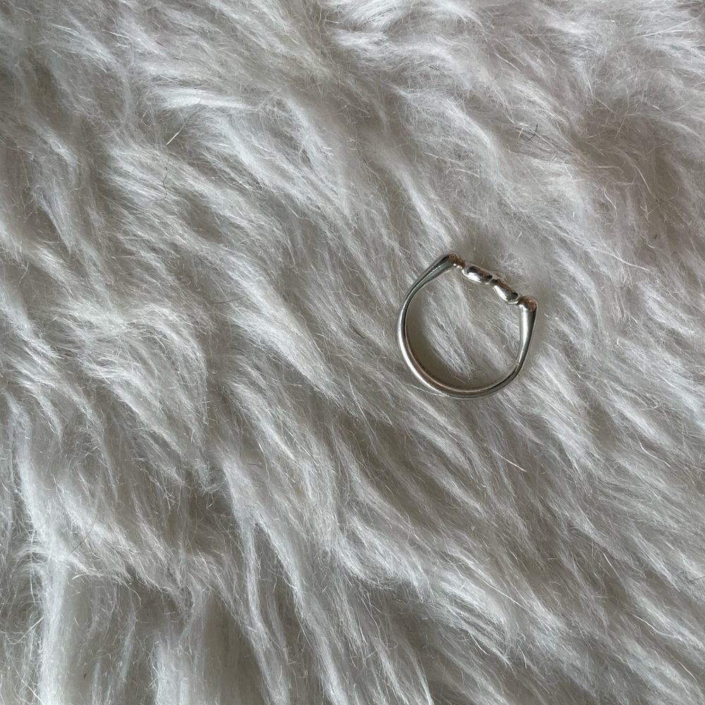 Tiffany and Co. Open Heart Ring Size 4 - Picture 14 of 14